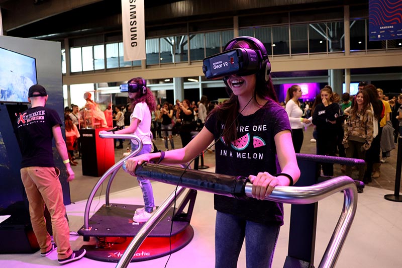 virtual reality amusement